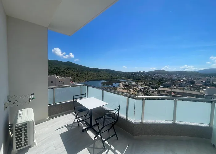 Olserd Shehu ホテル クサミル