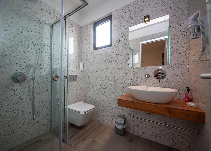 Olserd Shehu * クサミル