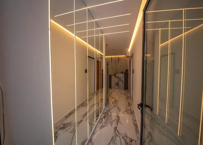 Olserd Shehu ホテル *