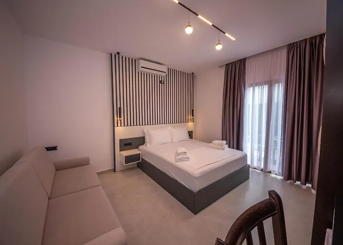 Olserd Shehu クサミル