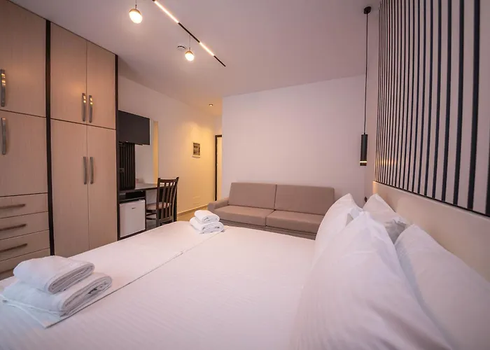 Olserd Shehu * クサミル