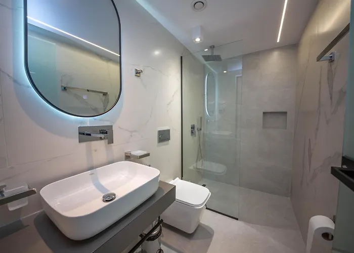 Olserd Shehu クサミル